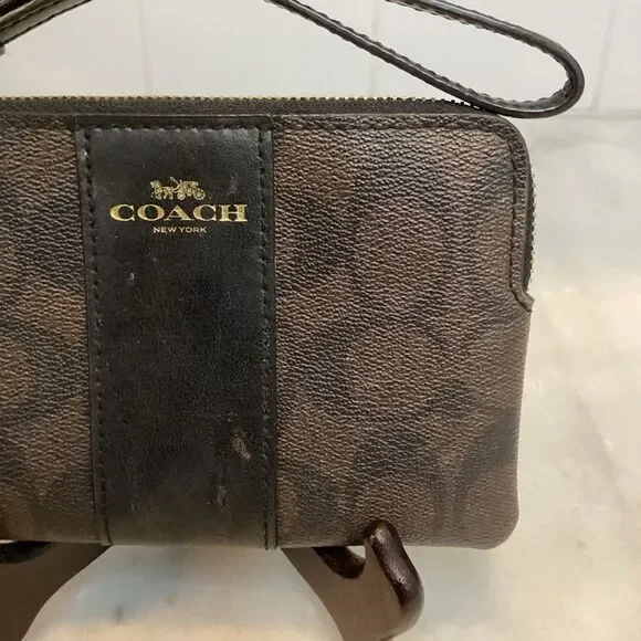 Coach Wristlet Bag Purse Small Signature Canvas Corner Zip Wallet Pouch - Picture 3 of 12